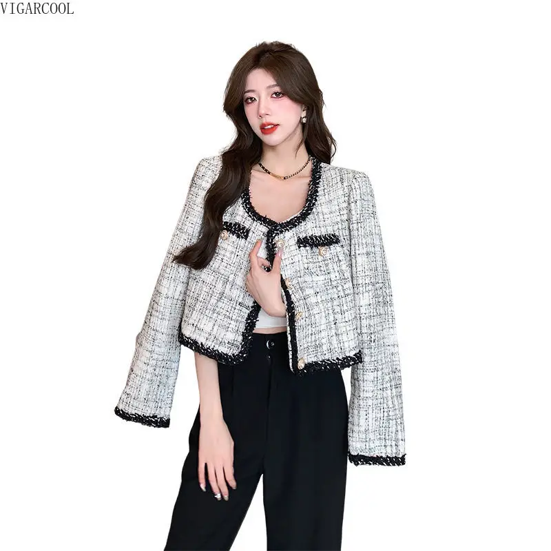 

2023 Spring /Autumn Season New French Celebrity Style Women's Short Coat High Sense Fashion Popular Plaid Scoop Neck Fashion Top