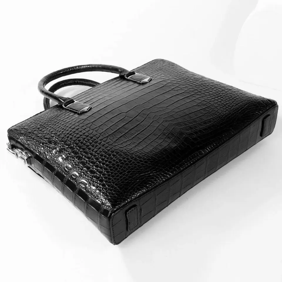 Рисунок 5 - Портфель мужской из крокодиловой кожи