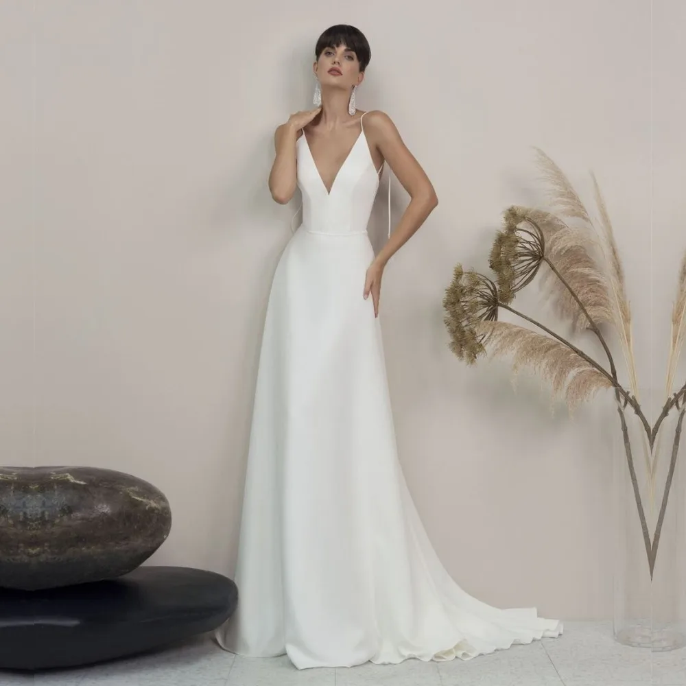 

A Line Sleeveless Backless V-Neck Strappy Wedding Dresses Long Sexy Bridal Gown Back Zipper Elegant Bride Maxi Dress TT494