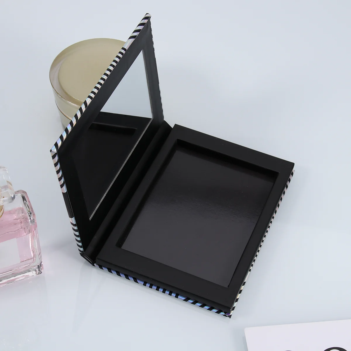 

Empty Eyeshadow Makeup Lipstick Refillable Square Pallet Box Storage Container Diy Mirrorpans Magnetic