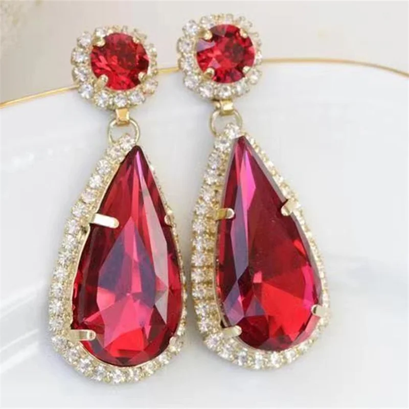 

Luxury Zircon Women's Earrings Temperament Long Face Thin Ear Jewelry Gems Inlaid White Diamonds Oval Geometric Wedding Pendant