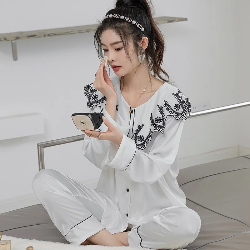 Lisacmvpnel 2022 Autumn Ice Silk Pajamas Women's Long Sleeve Embroidery Cloud Shoulder Pajama Set