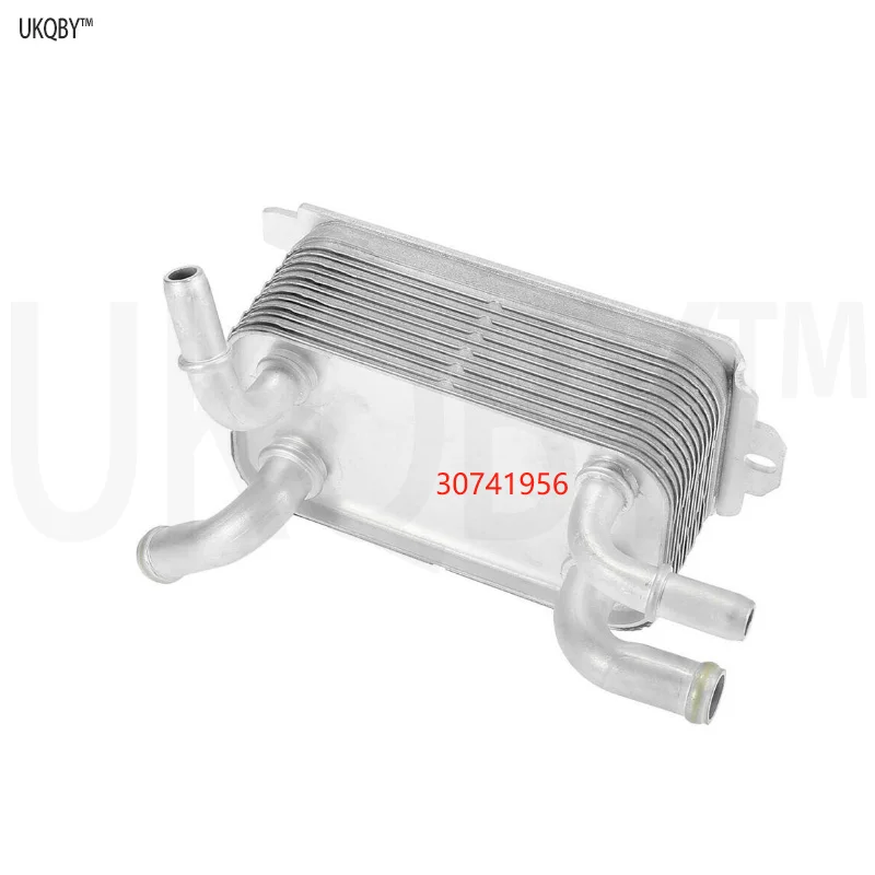 Винт О-фланца масляного радиатора масляной линии 30683022 хомут впускной шланг