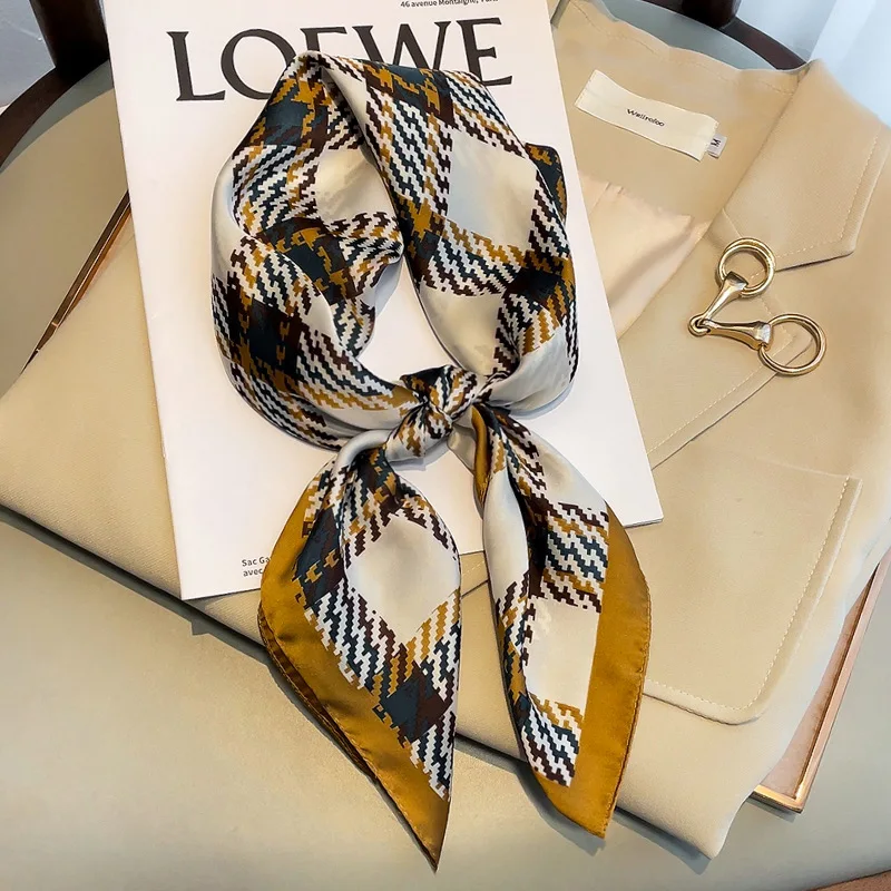 

Plaid Print Hijab Scarf For Women Fashion Headkerchief Bag Scarfs Female 70*70cm Small Shawls and Wraps Neck Scarves For Ladies