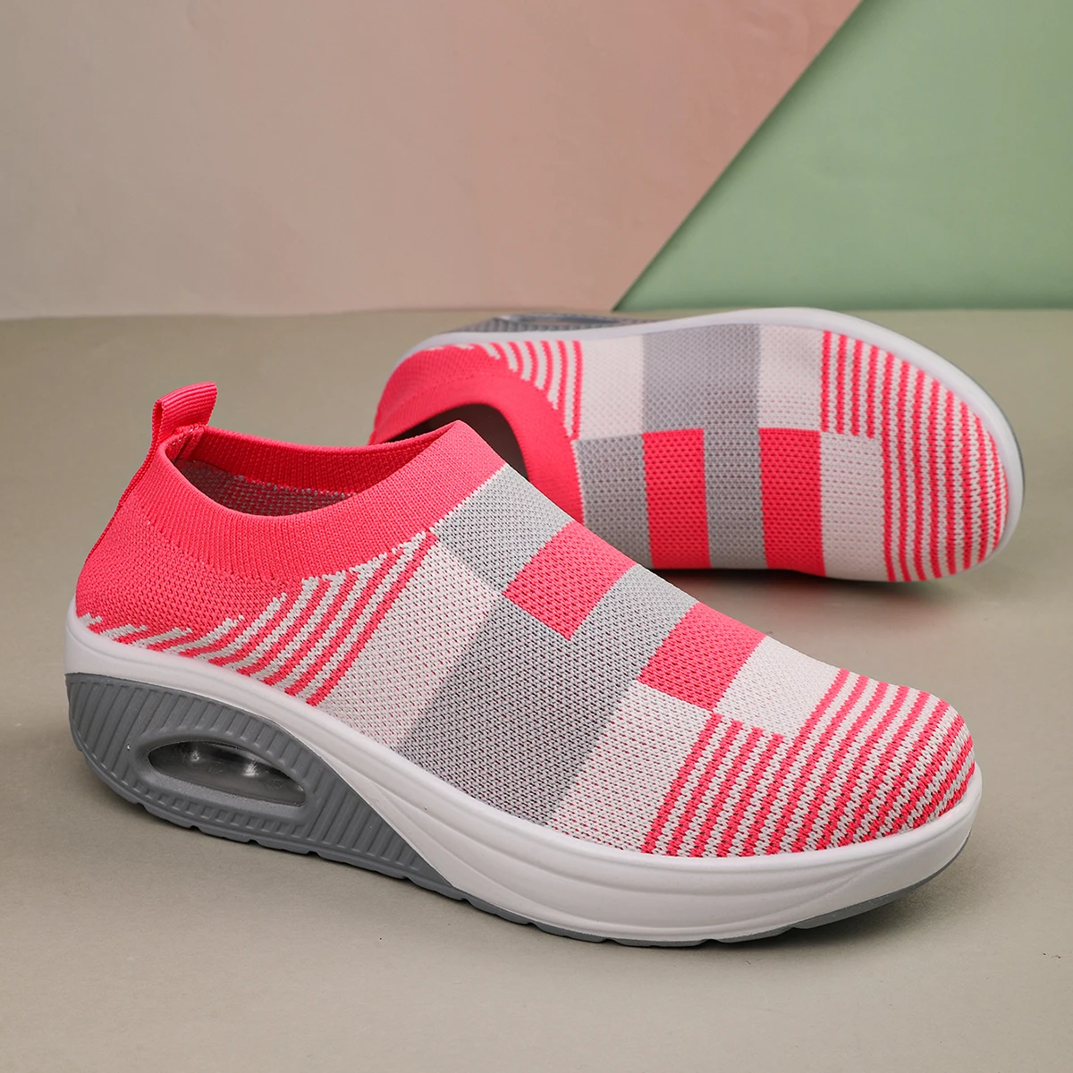 Тренировочная обувь дышащие женские повседневные кроссовки с сеткой