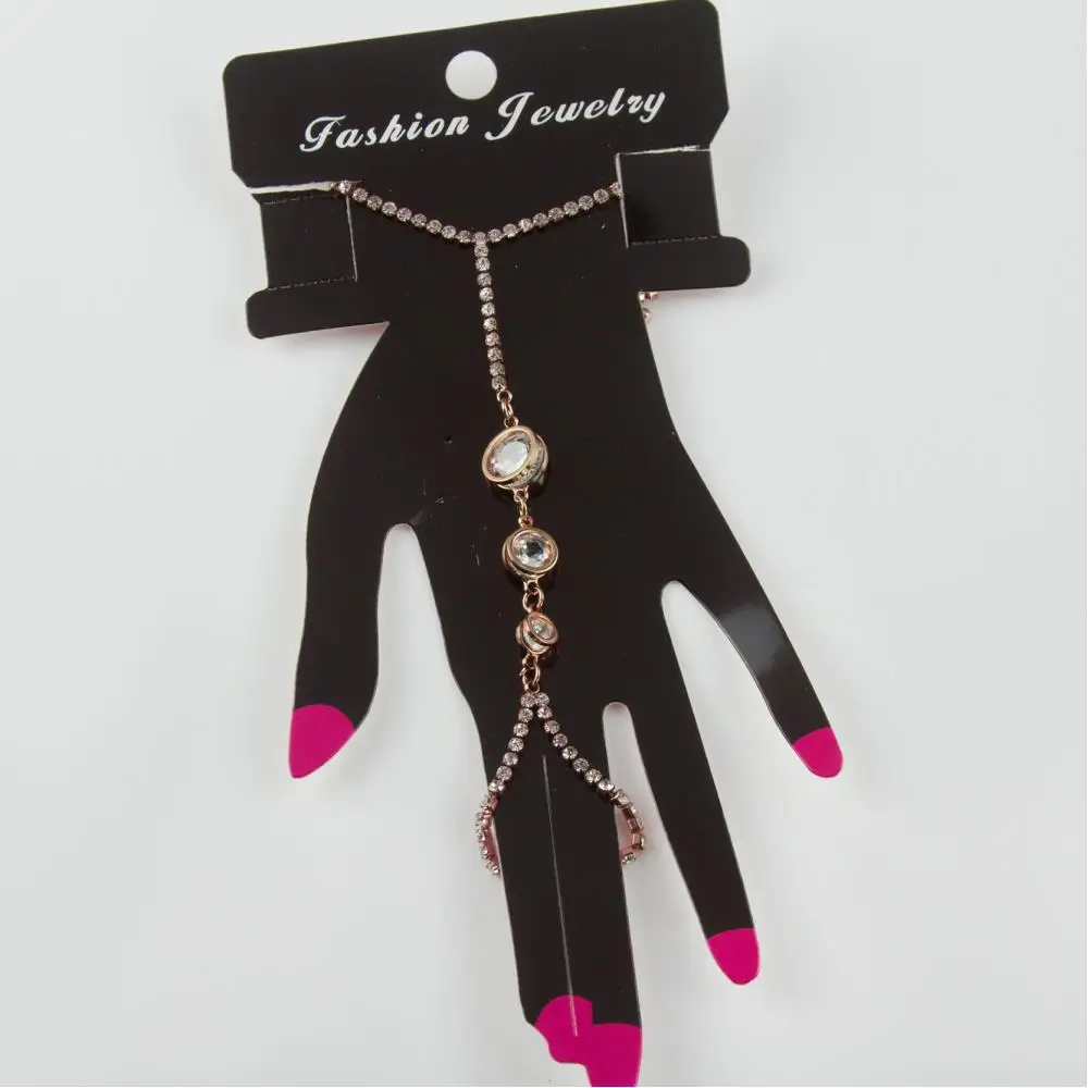 

Лента Стразы шахмеран