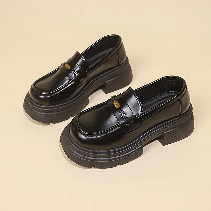 Женская обувь 2024 повседневные женские кроссовки в британском стиле сабо с