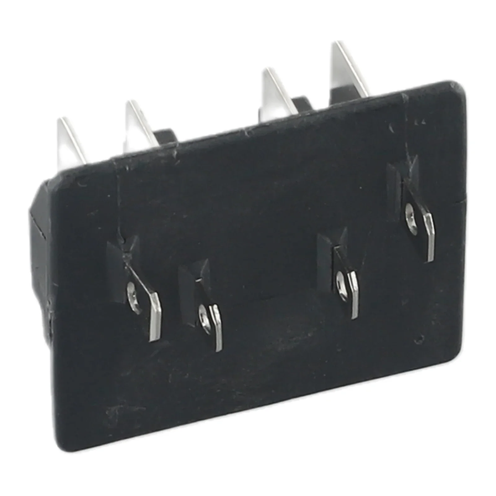 Подходит для различных электроинструментов 18 В. 48111815 Разъем зарядного