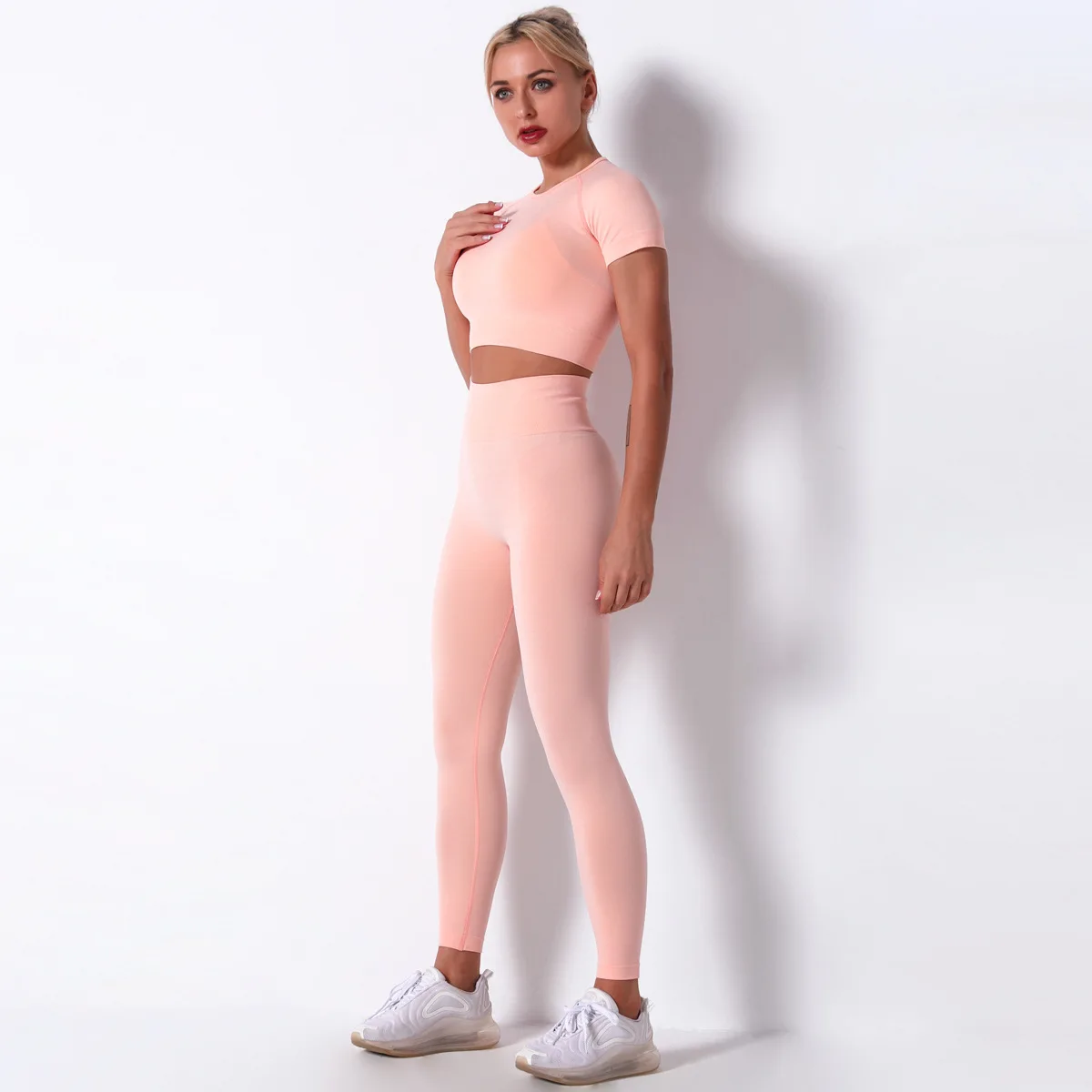 

Seamless Women Sports Tights Women's Gym Workout Clothing Fitness Yoga Suit Set Tops Sport Suits Shorts Female