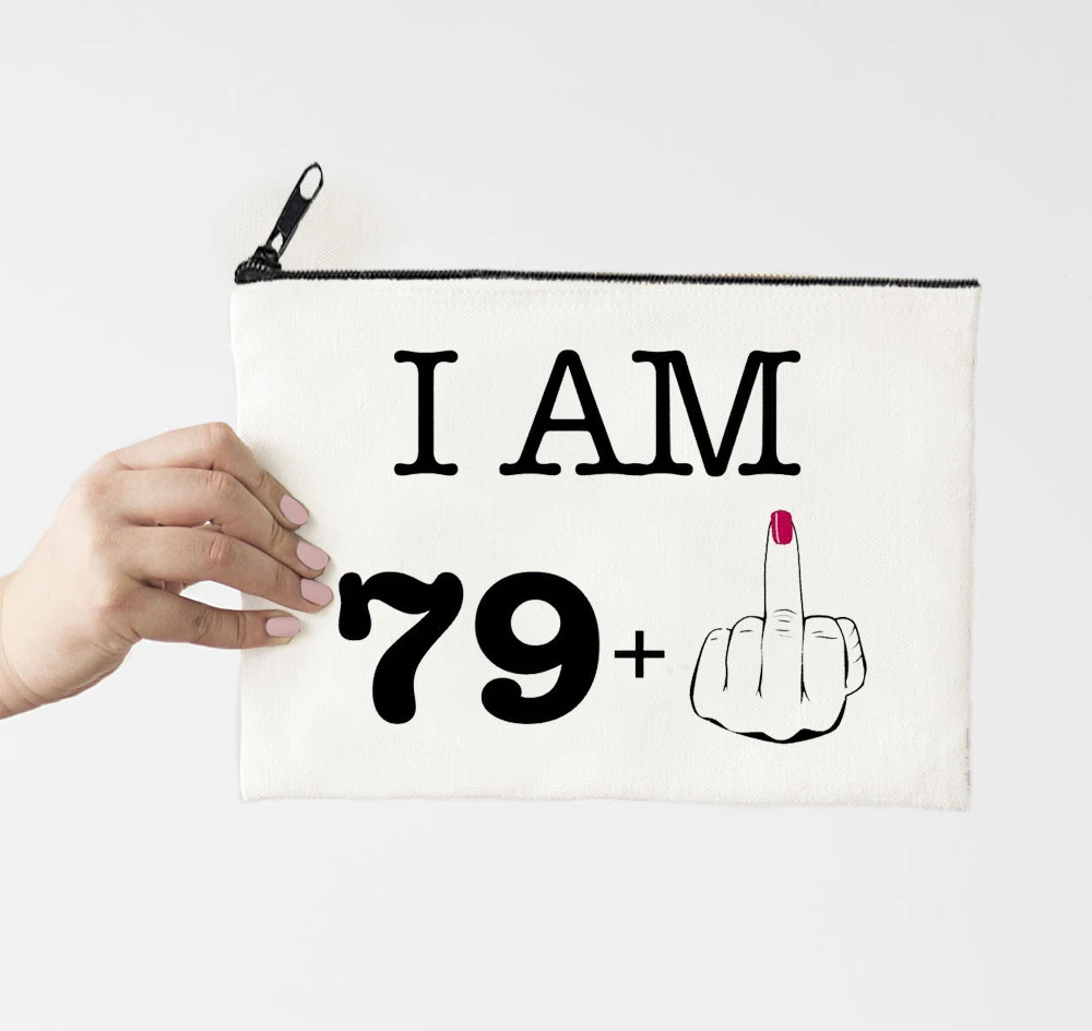 

Косметичка с надписью I Am 79, Модный чехол для макияжа с надписью, бабушка, любовь, косметичка, органайзер, набор, дорожный размер, кошелек, сум...