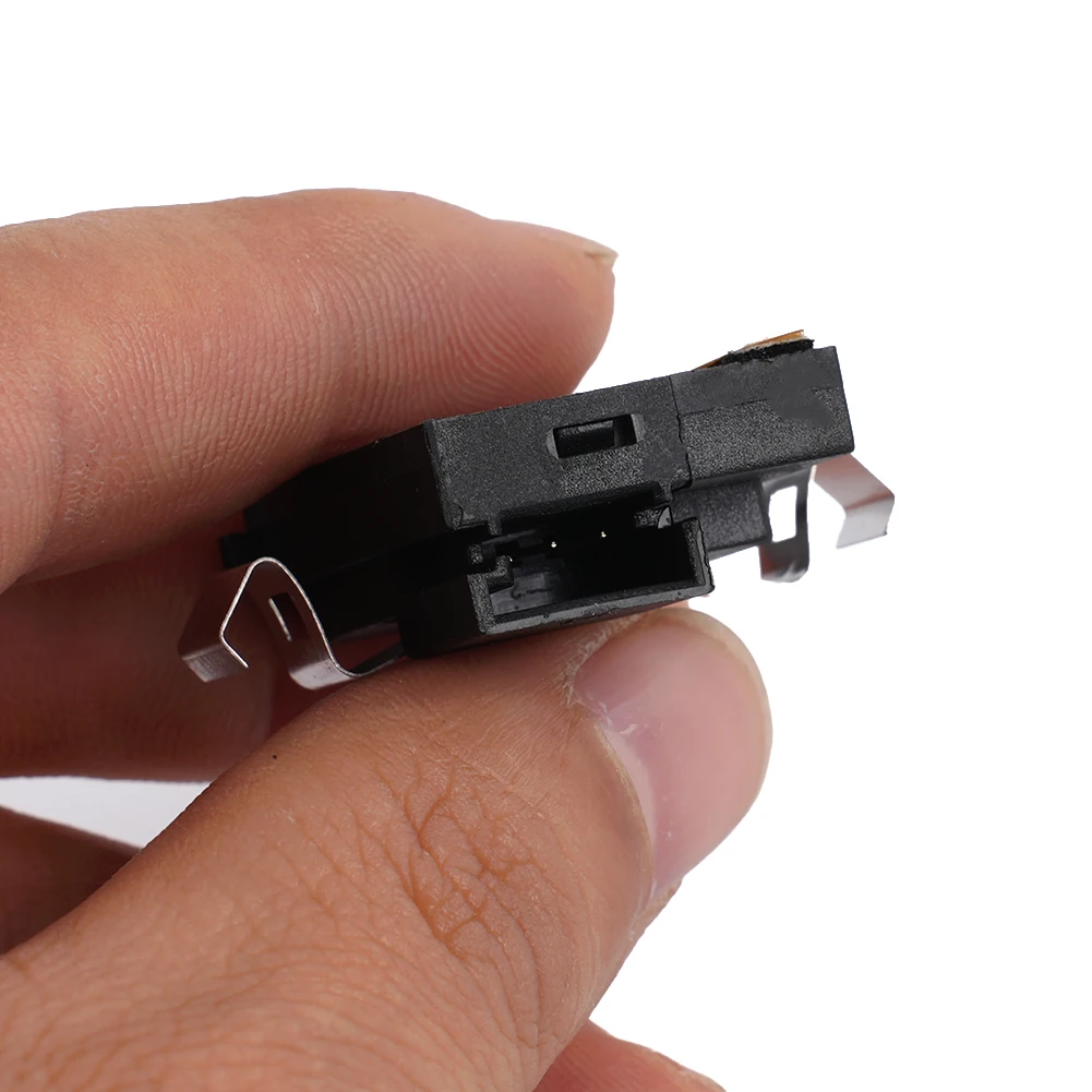 Нет пластиковый датчик влажности автомобиля 1 шт. 55111389 AF AD Черные автомобильные