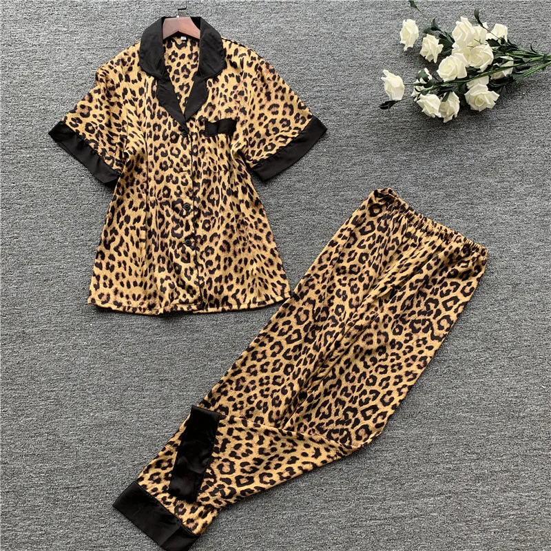 Women's sense of fashion pajamas spring new long sleeve female ice silk fashion leopard grain sexy pajamas