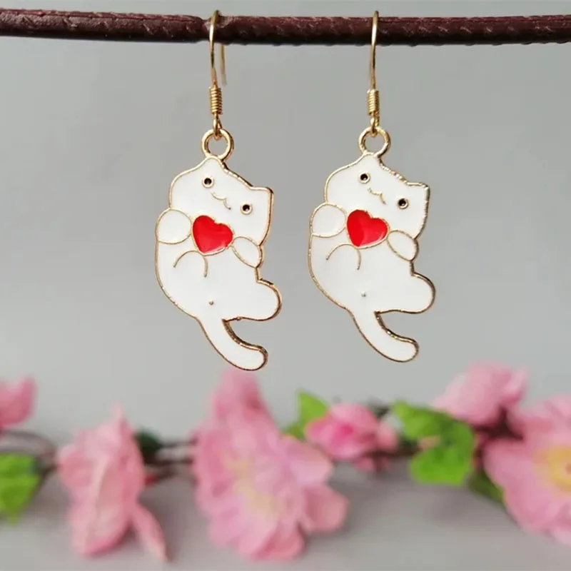 

White cat earrings Kawaii Anime earrings Cute cat with heart earrings