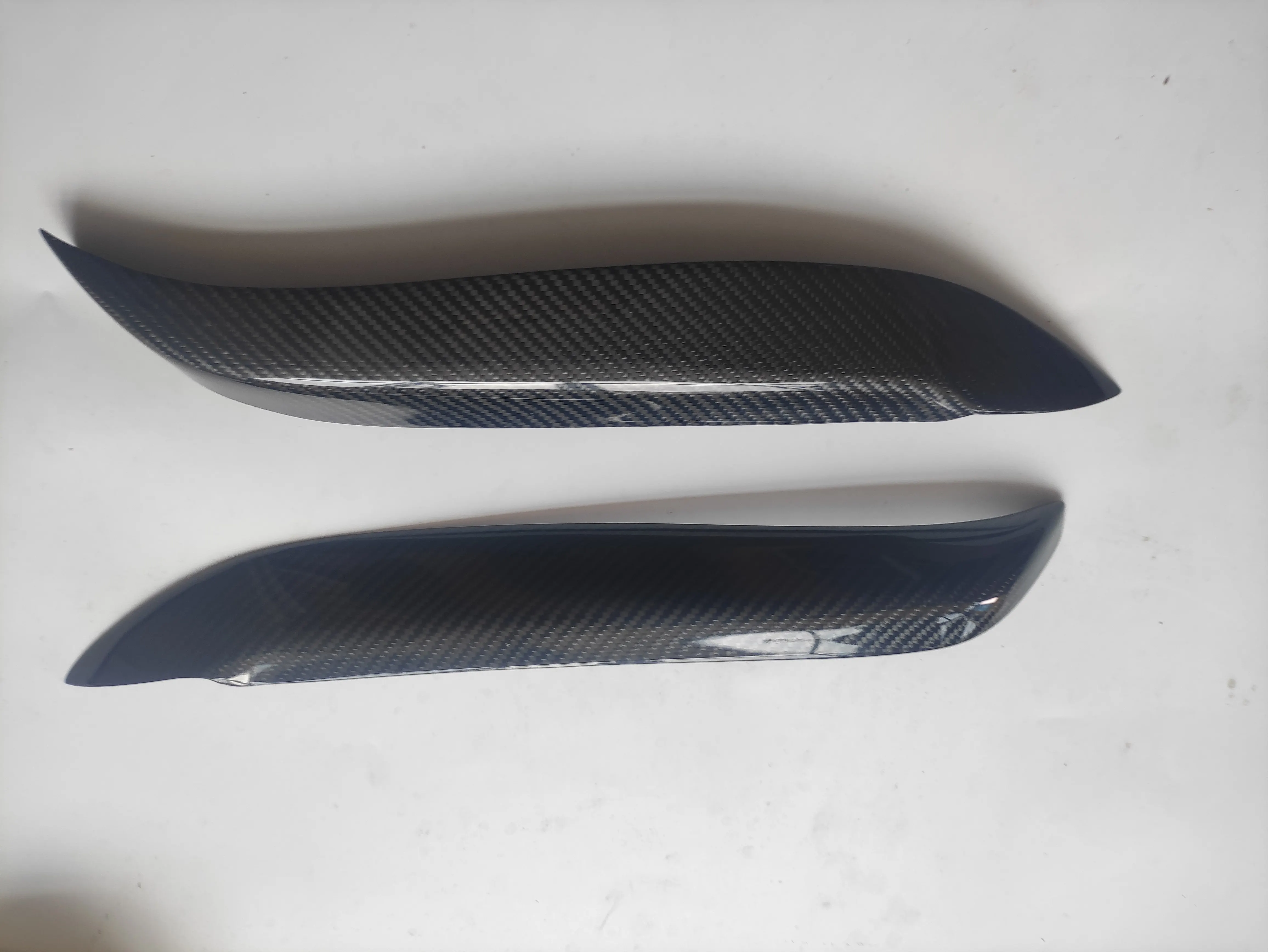 

Carbon Fiber Headlight Eyelids Eyebrows for 1996-1999 Toyota Starlet EP91 Glanza