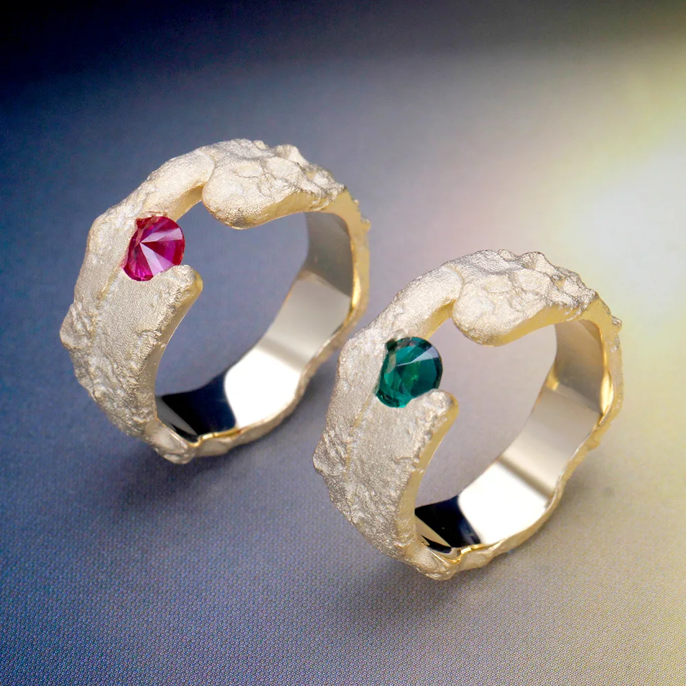 

Bride Talk Imitation Of 18k Gold Ring Sapphire Handmade Engraving Women And Men Engagement Wedding Promise