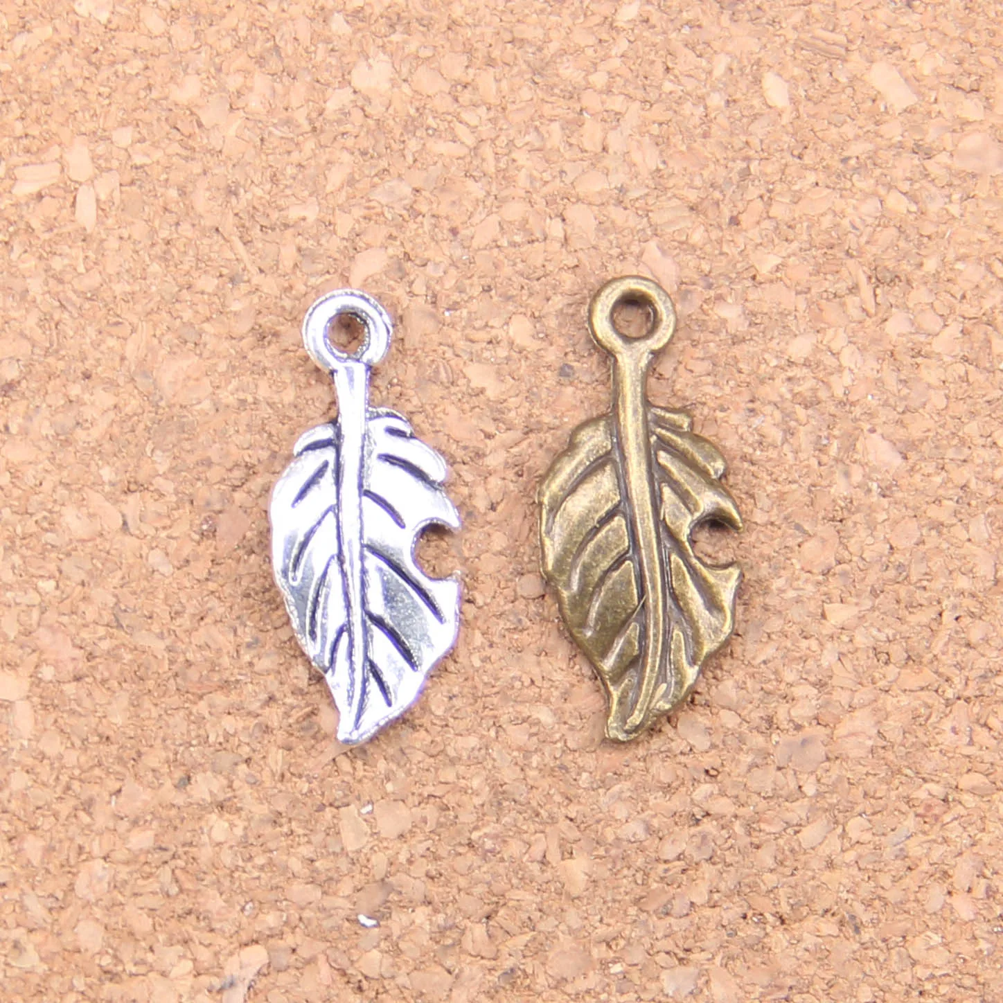 

162pcs Charms rabbet leaf 22x10mm Antique Pendants,Vintage Tibetan Silver Jewelry,DIY for bracelet necklace