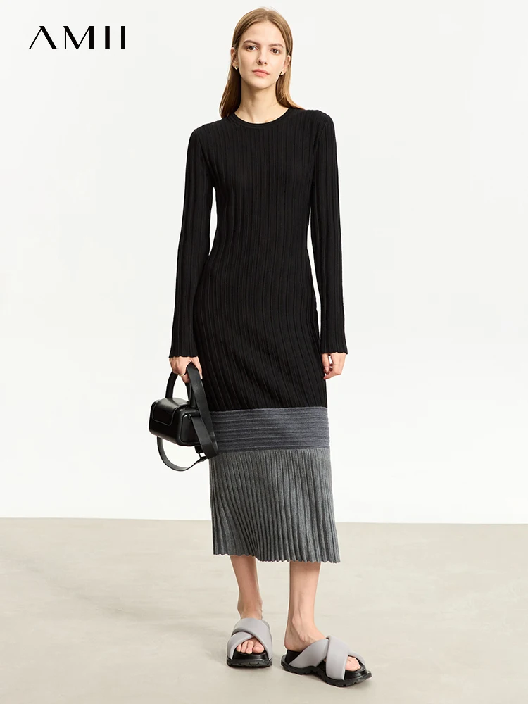Женское трикотажное платье AMII