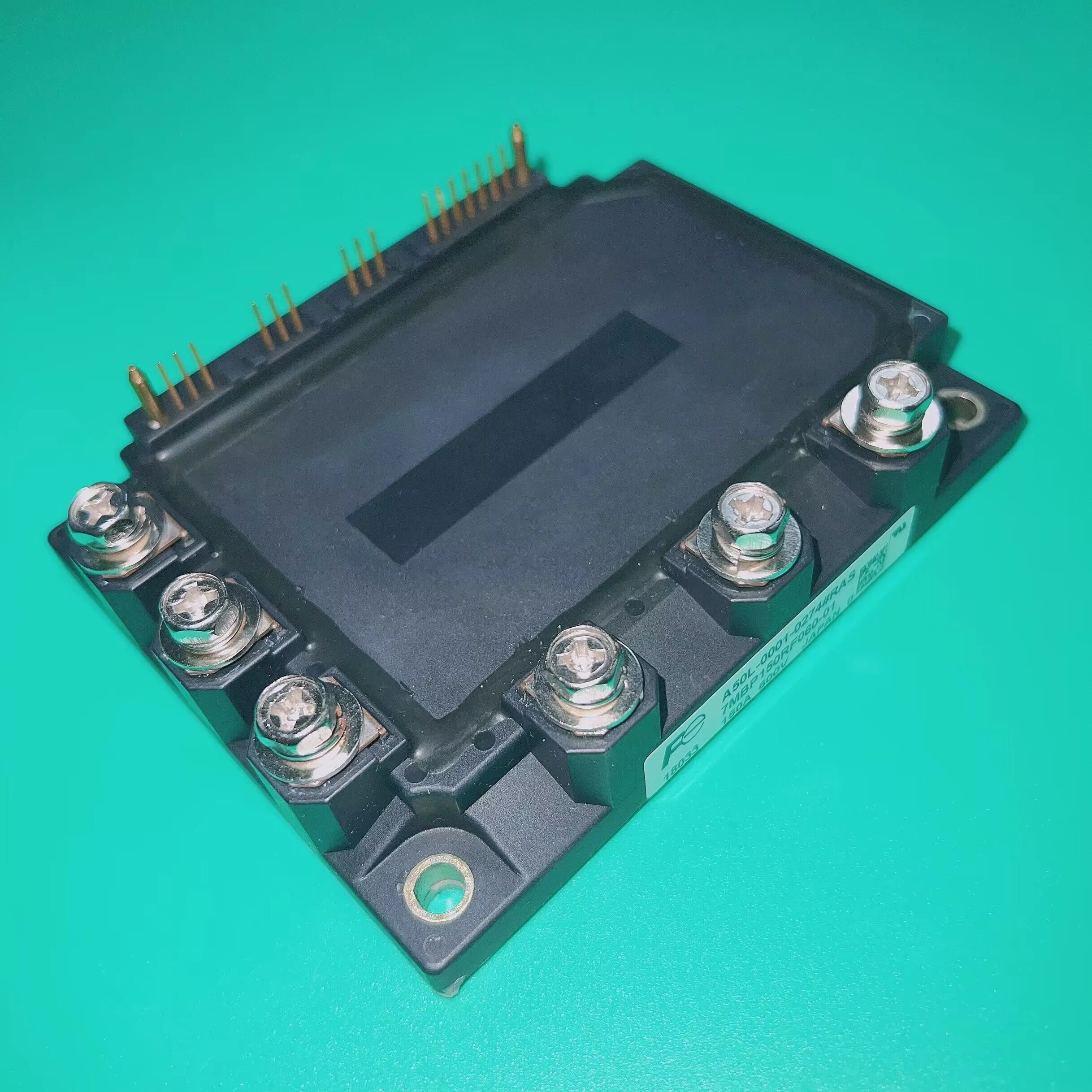 7MBP150RF060-01 с изолированным затвором (IGBT) 600 V 150A умный модульный блок питания 7MBP150RF06001