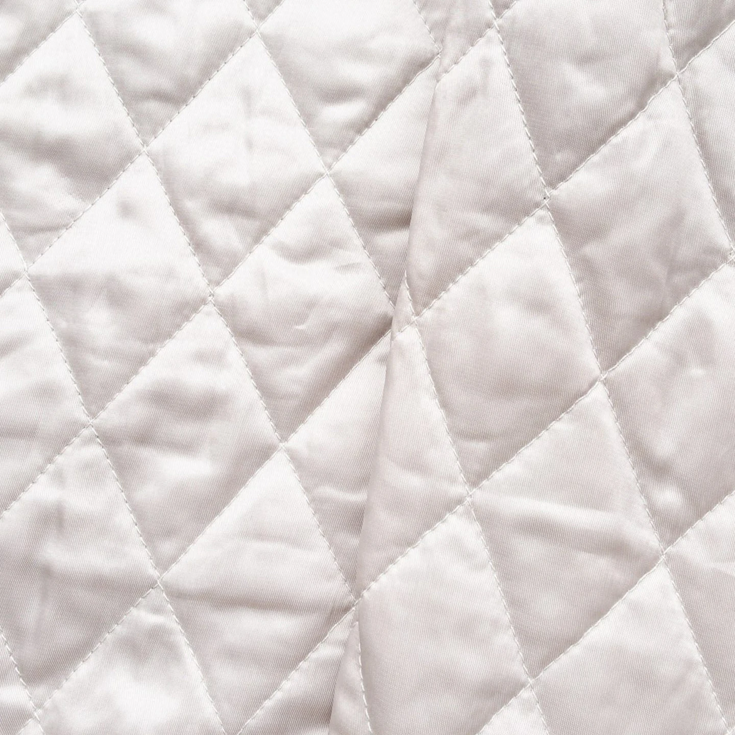 Рисунок 4 - Женская джинсовая куртка с капюшоном