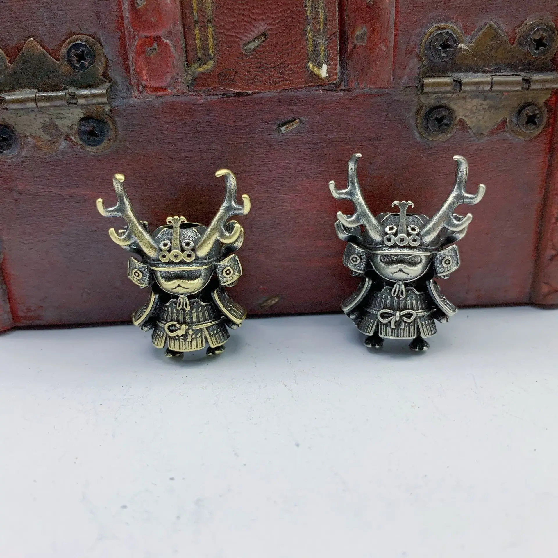 XM-funny EDC Tools Accessories Knife Pendant Samurai Umbrella Cord Pendant Sea DIY Umbrella Cord Accessories Pendant