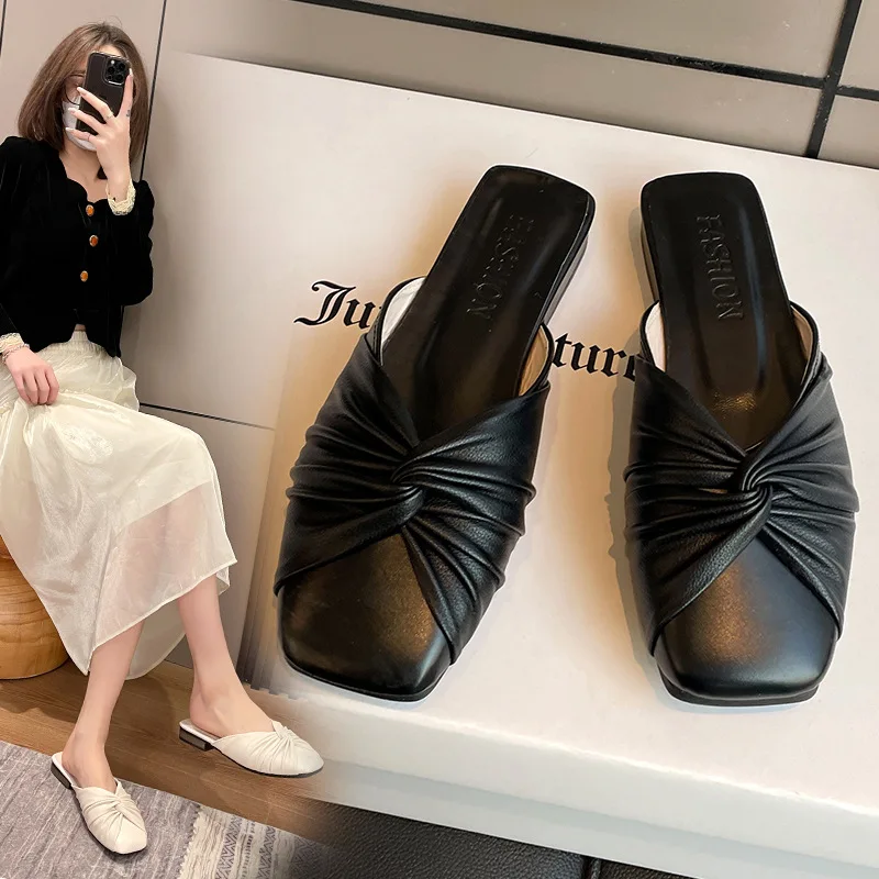 2023 Spring Shoes For Women New Outwear Pleated Baotou Half Slippers Women's Thick Heel Single Shoes Women's Slippers