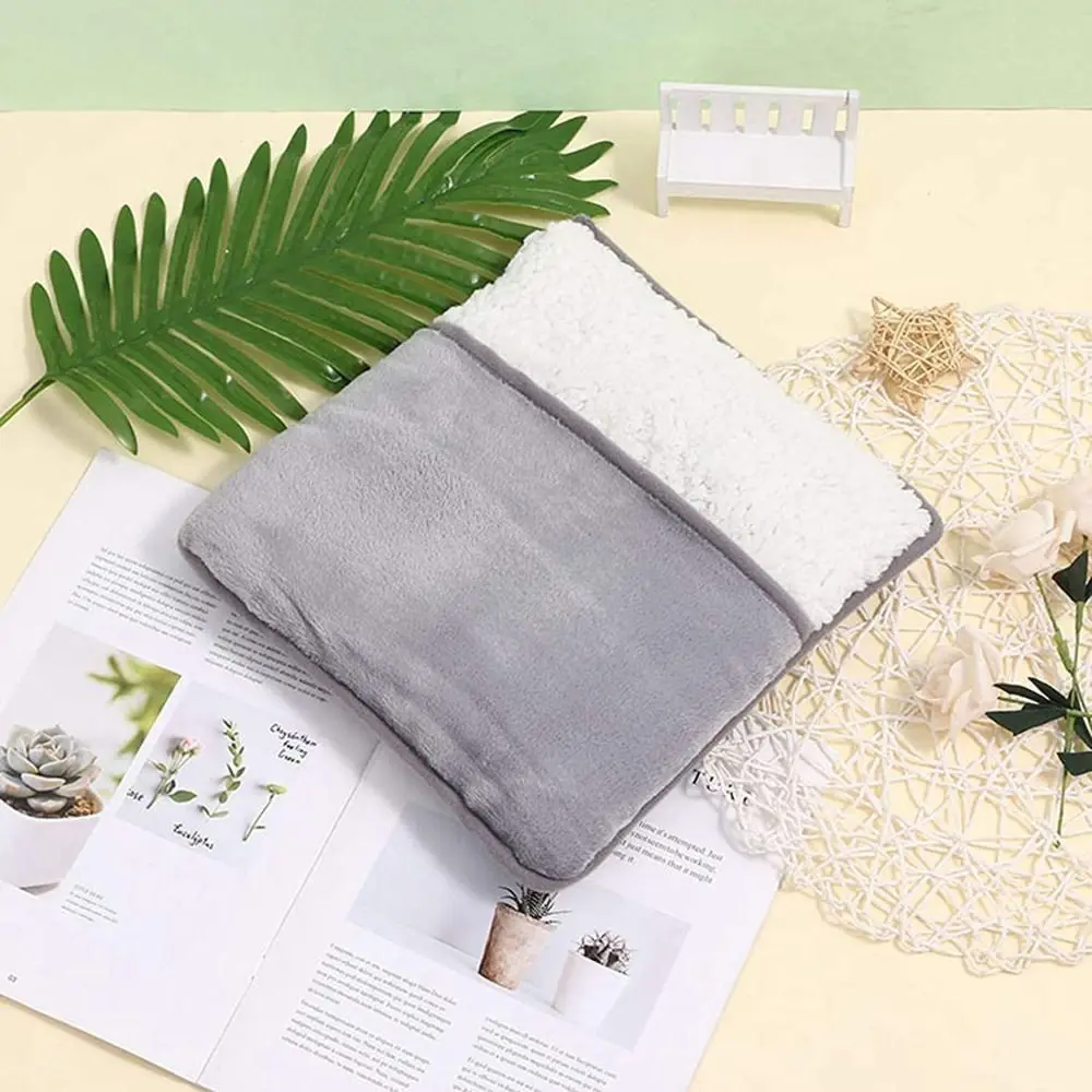 

Men Old Man Foot Heater Car Winter Warm Home Women Foot Warmer Foot Warming Mat USB Charging Electric Heating Pad