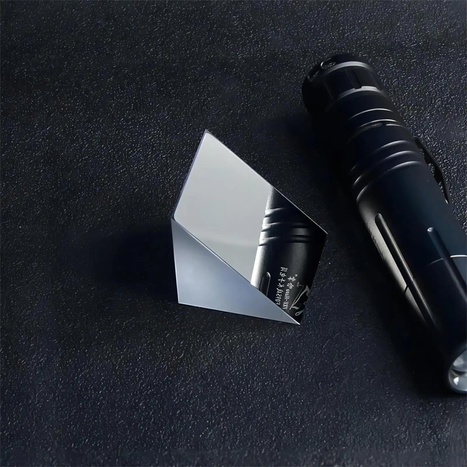 

Прямоугольная Светоотражающая Призма K9 С Покрытием 15x15x15 Мм/1 Дюйм