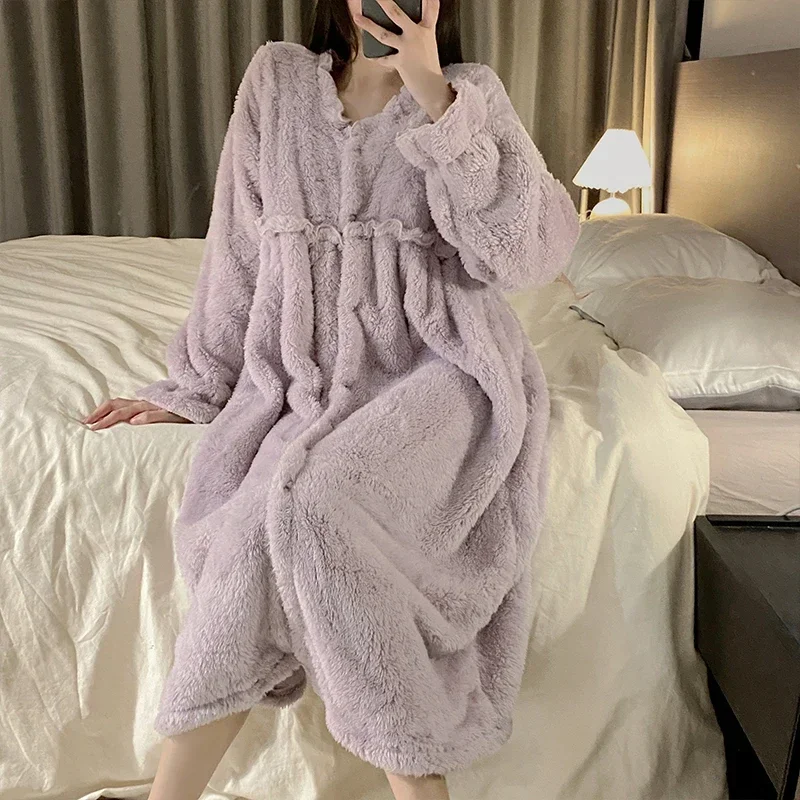 

Women Sleep Dress Warm Flannel Pyjamas Autumn Winter Thick Coral Velvet Nightgowns Robe Long Sleeve Sleepwear Female Homewear