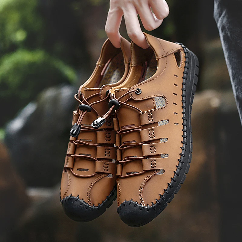

Men Leather Sandals Breathable Outdoor Casual Shoes Summer Beach Slippers Soft Sole Men Leisure Walking Sandals Driving Shoes