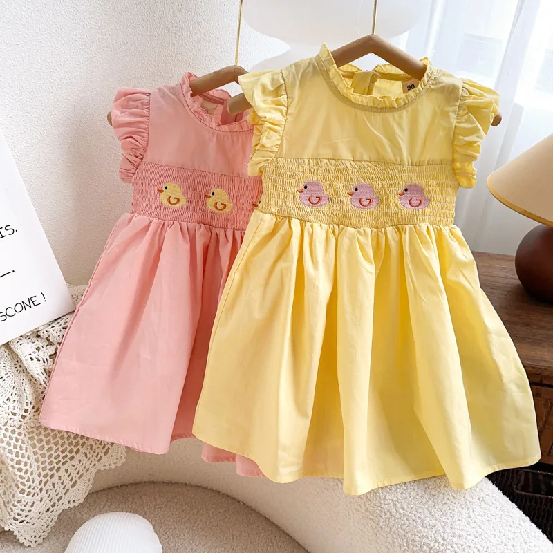 Детское летнее хлопковое платье без рукавов на возраст 6-7 лет