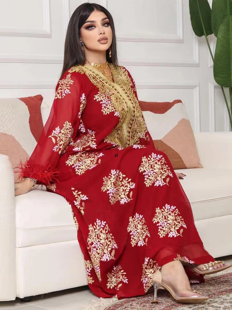 

Ethnic Golden Abaya Dress Embroidery Panel Kaftan Casual Loose V-Neck Feather Long Sleeve Abaya Turkey New 2022 Summer