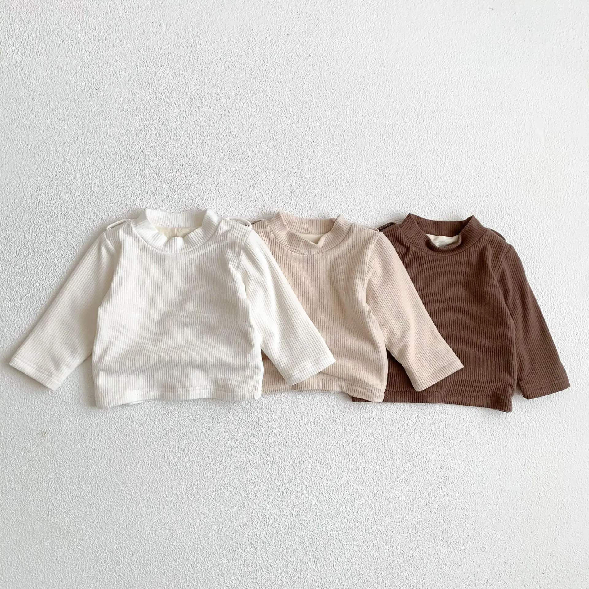 

2022 Autumn Winter New Fashion Children Plus Plush Print Striped Long Sleeves Tshirt Boy Girl Baby Solid Cotton Bottoming Shirt