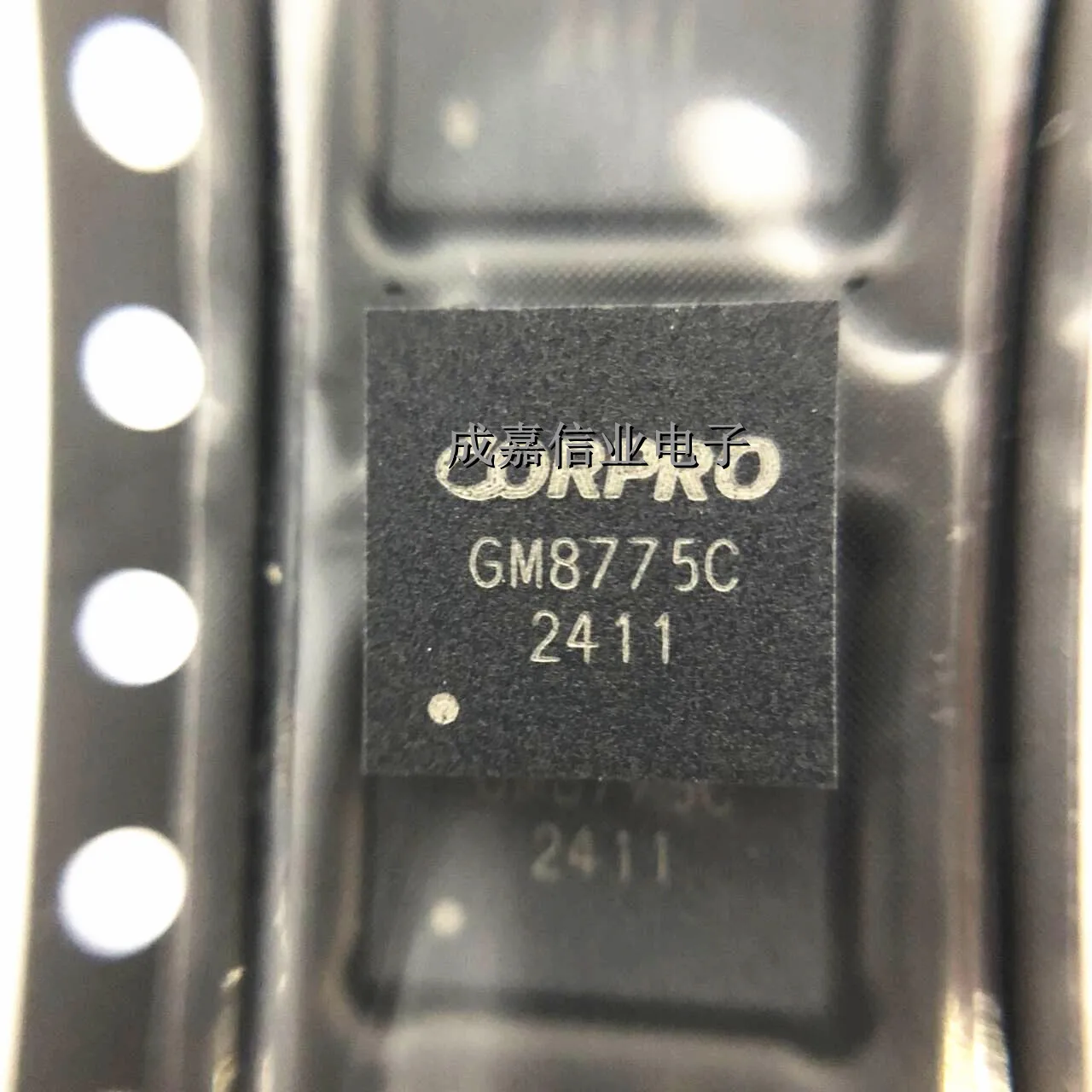 10 шт./лот GM8775C Φ DSI к двухканальному передатчику LVDS 154 МГц Рабочая температура-40 ℃ ~