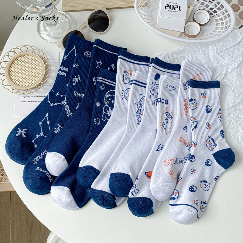 

Новые милые черные и синие женские носки с мультяшным медведем, хлопковые Смешные модные японские милые счастливые длинные носки в стиле Ха...