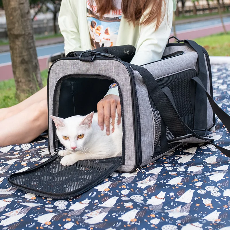 

Pet Dog Cat Carriers Bag Foldable Portable Large Capacity Vehicle Sterilization Crossbody Bag Large Outdoor Breathable Supplies