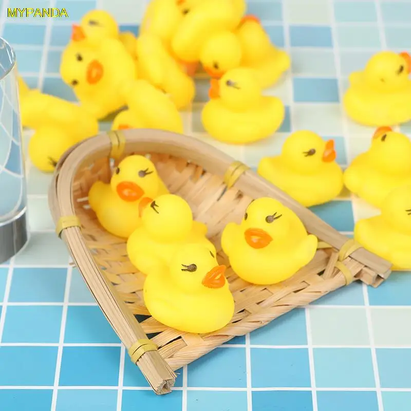

20Pcs/Bag Baby Yellow Duck Bath Toys 3.5cm Rubber Yellow Duck Toys for Baby Shower Play Water Squeeze sound Animal Toys