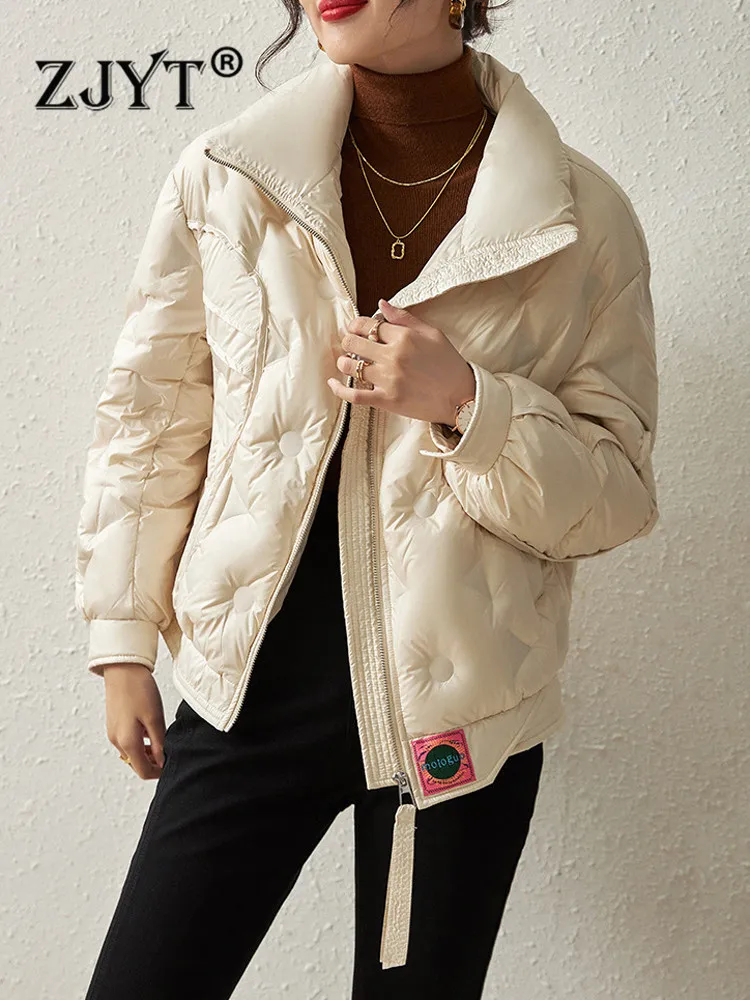 

Модная куртка ZJYT на 90% белом утином пуху, зимняя теплая парка, пальто для женщин в Корейском стиле, свободная однотонная Повседневная Верхня...