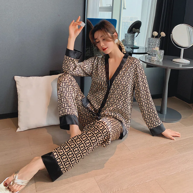 

2pcs Women's Pajamas Set V Neck Design Luxury Cross Letter Print Sleepwear Silk Like Home Clothes XXL Large Size Nightwear