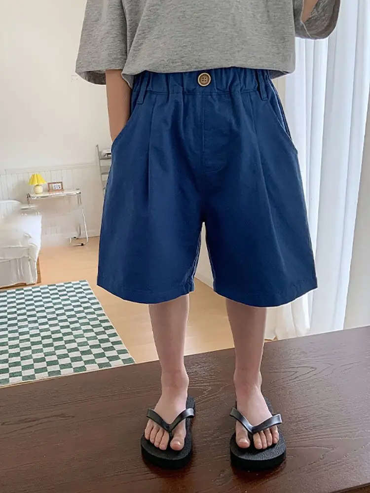 

Шорты для маленьких мальчиков 2022, летние свободные тонкие штаны до колен для отдыха, модные новые трендовые однотонные шорты со средней тал...