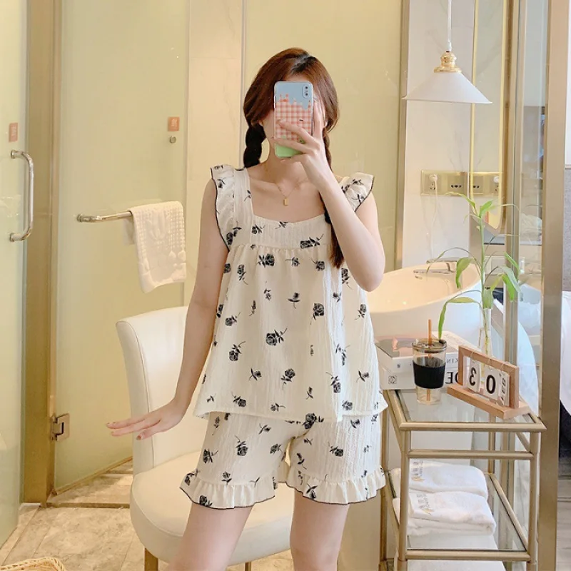 Summer 2023 new pajama women's woven wrinkled foam camisole single women's loungewear set can be worn outside