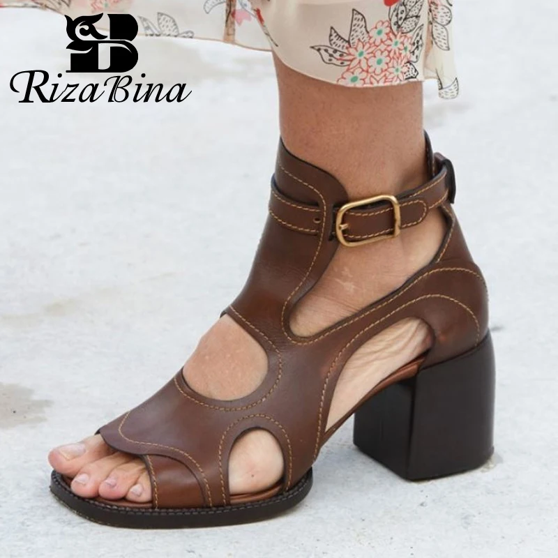 

Туфли женские на высоком каблуке, размеры 34-39