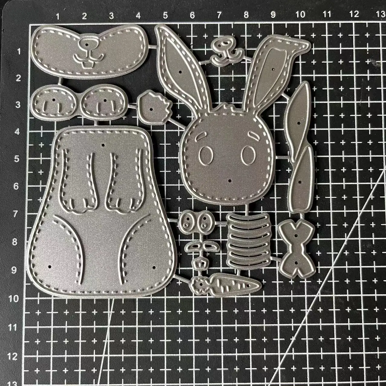 

Rabbit Metal Cut Die Scrapbook Paper Card Embossing Craft
