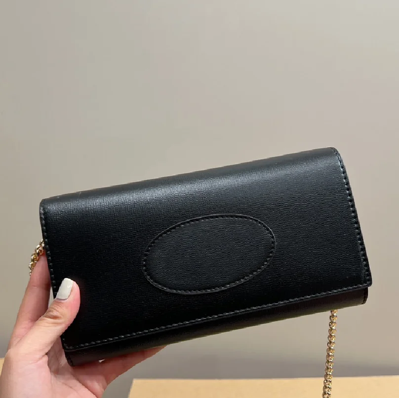 

2023 New Fashion Ladies Shoulder Mesengers Designer High -Level Quality Leather Chain Mini Flip Small Square Bag Dinner Bag