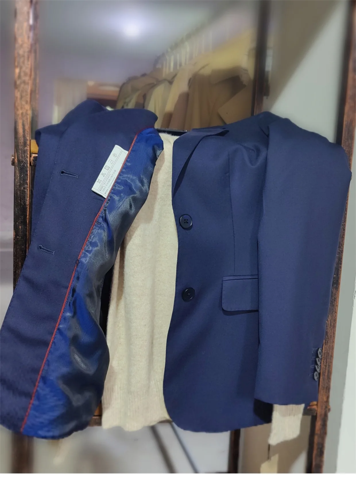 Рисунок 3 - Женский блейзер высшего качества