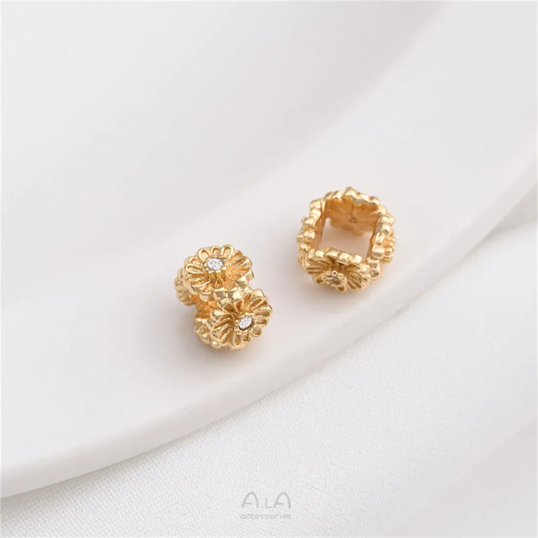 Позолоченная 14-каратная макропористая бусина из циркона разделительная