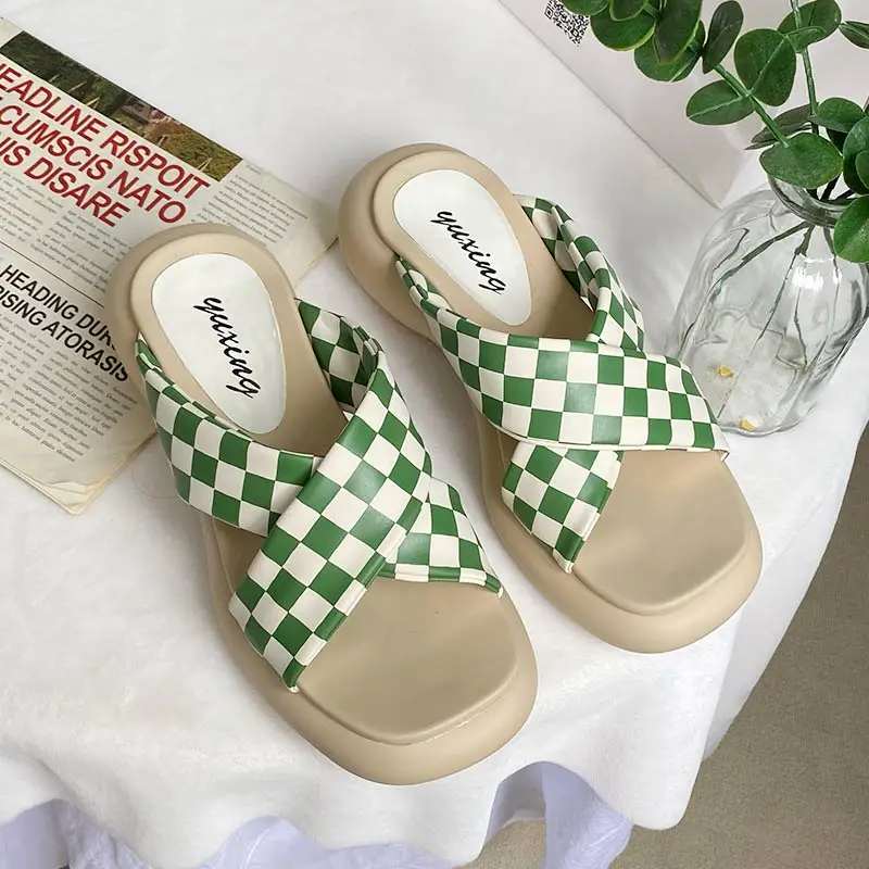 

The New Summer 2022 Plaid Slippers Platform Raised Sandals for Women Cross Strap Sandals