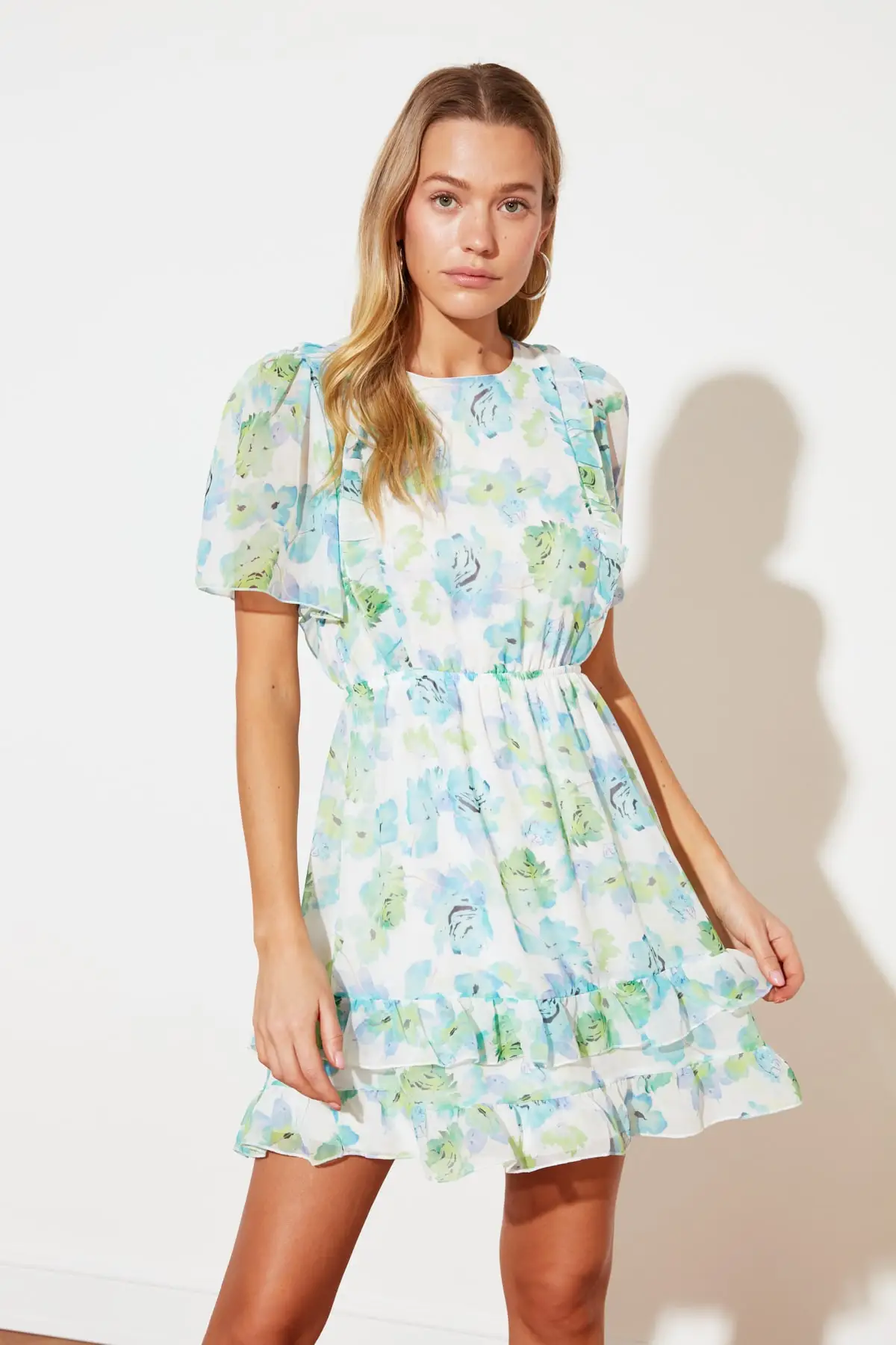 

Trendyol Frilly Dress TWOSS21EL2307