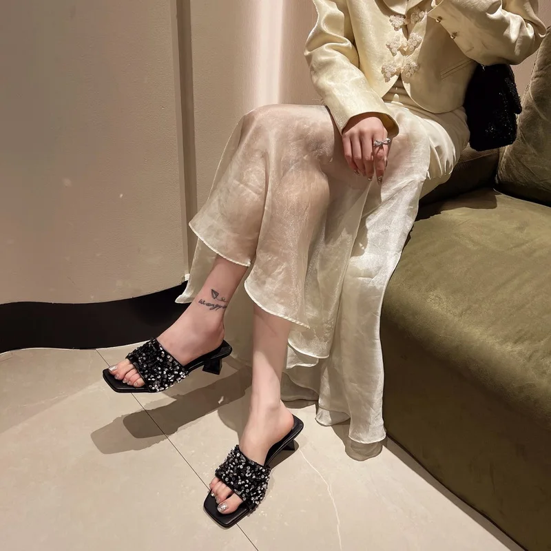 Новинка 2024 тапочки FHC на квадратном каблуке Сланцы высоком женские пляжные туфли