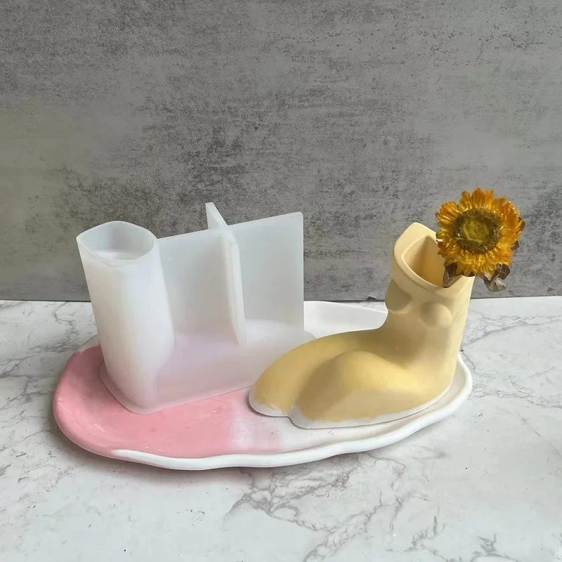 

Sitting Human Vase Silicone Mold Flower Pot Vase Gypsum Concrete Silicone Mould Home Craft Decor Making Molds Resin Art Supplies
