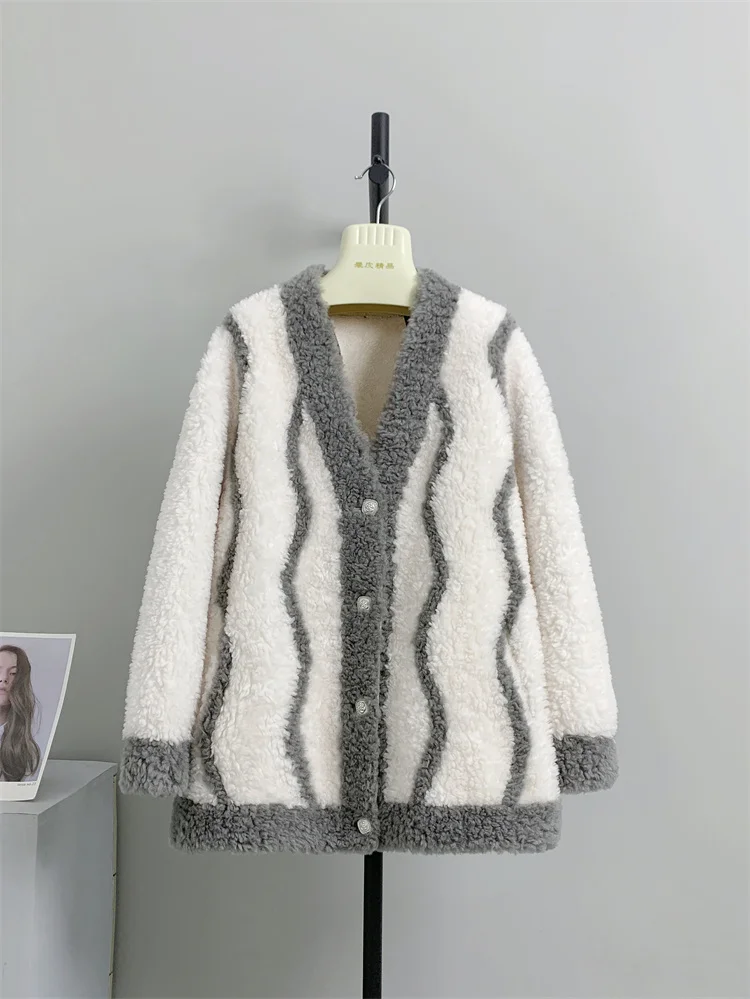 

genuine 100% Haichao pattern new V-neck cardigan sheep sheared lamb wool coat women's medium long composite fur